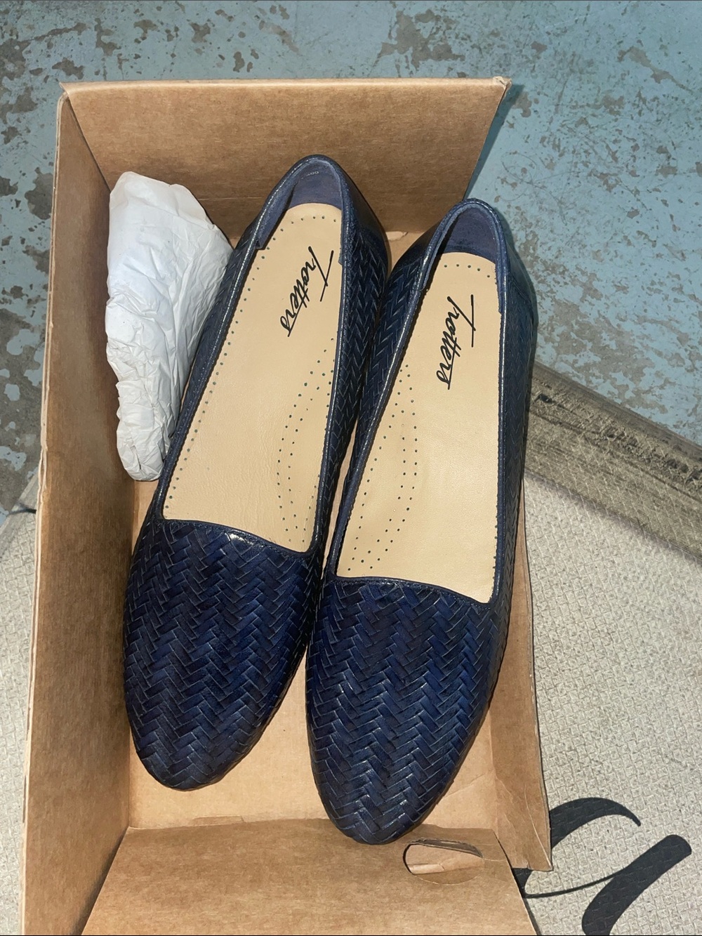 Trotters Dark Navy Woven Leather Slip-On Flats